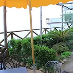 L'antico Borgo Dei Limoni 4*