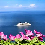 L'antico Borgo Dei Limoni Bed and breakfast
