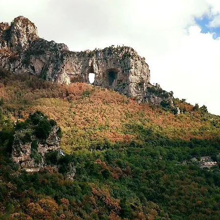 Nocleg ze śniadaniem L'antico Borgo Dei Limoni
