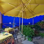 L'antico Borgo Dei Limoni