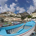 Bed & Breakfast L'antico Borgo Dei Limoni 4*
