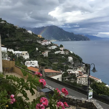 Panzió L'antico Borgo Dei Limoni 4*
