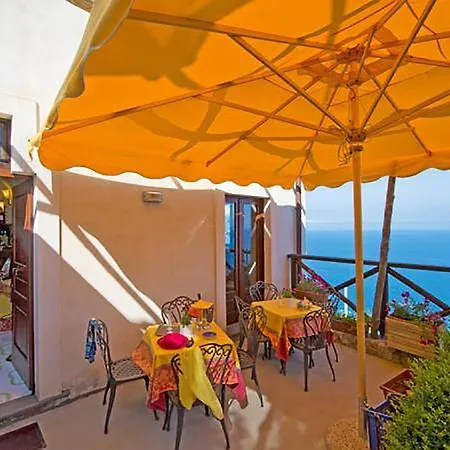 L'antico Borgo Dei Limoni Panzió