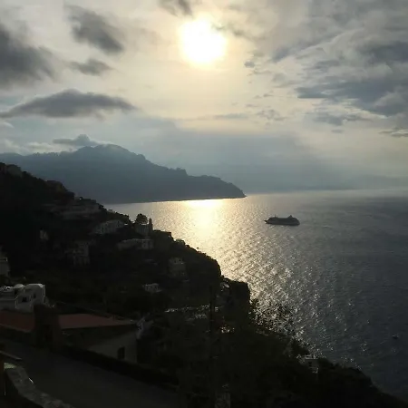 L'antico Borgo Dei Limoni Frühstückspension 2*