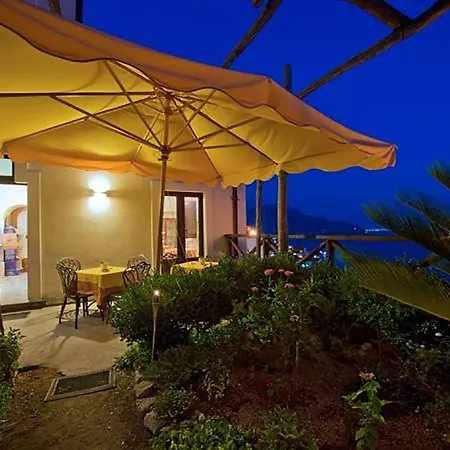 Bed and breakfast L'antico Borgo Dei Limoni