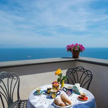 L'antico Borgo Dei Limoni Bed and breakfast